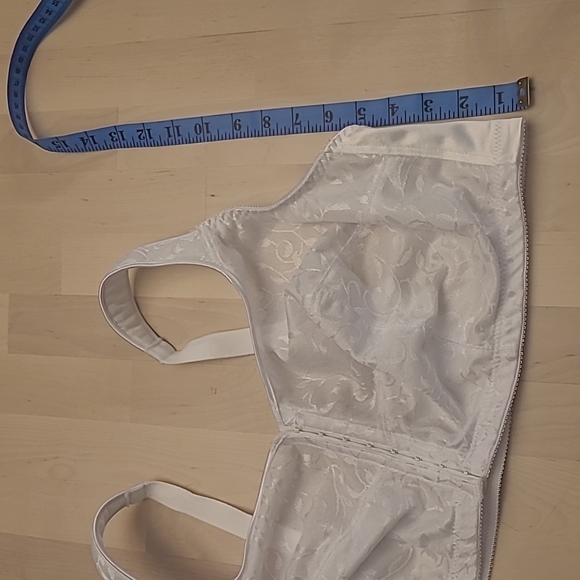 NWOT Just my Size by Hanes D50/115 White Hook Front Closure Bra - Picture 14 of 14